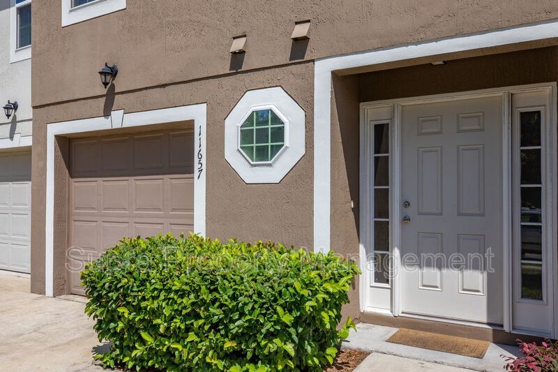 Very nice townhome near River City Market Place property image