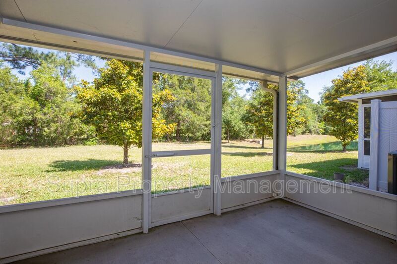 Very nice townhome near River City Market Place property image