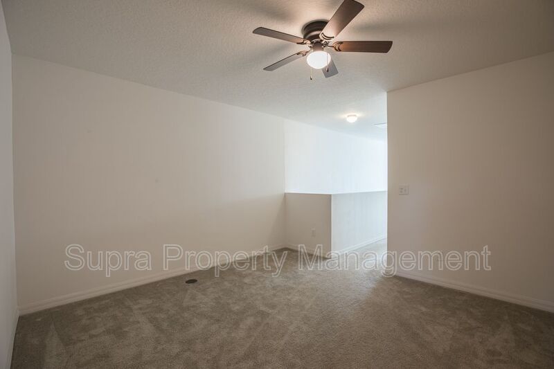Very nice townhome near River City Market Place property image
