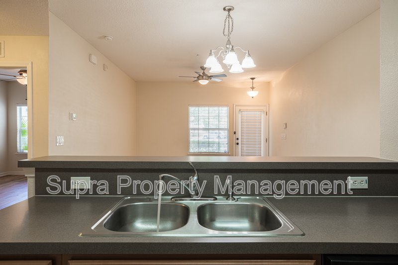 Adorable updated 1st floor condo property image