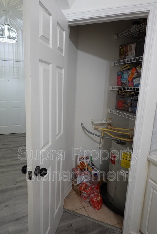 Renovated Condo in Stone Bridge property image