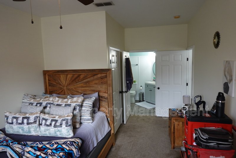 Renovated Condo in Stone Bridge property image