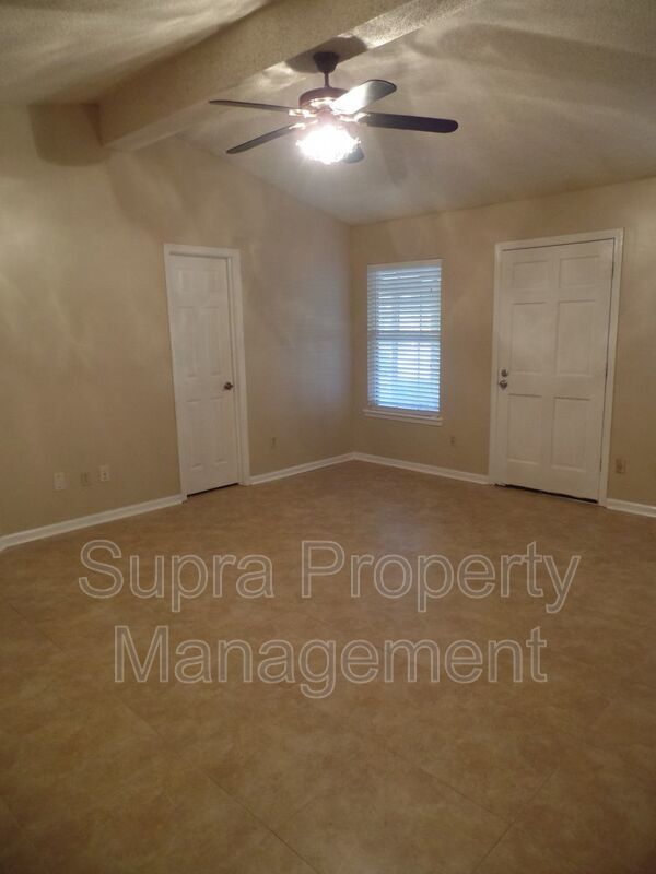 Kensington Gardens property image