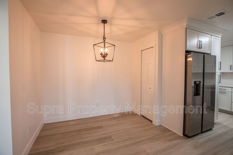 Walking distance to beach! property image