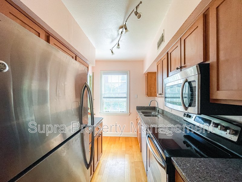 Charming Condo in Historic San Marco with River Views property image