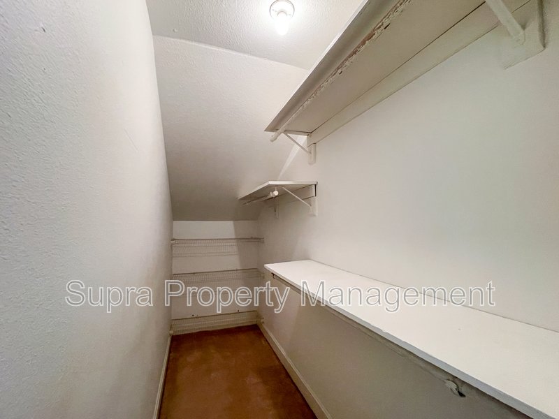 Charming Condo in Historic San Marco with River Views property image