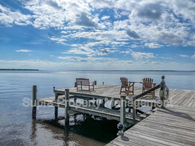 Charming Condo in Historic San Marco with River Views property image