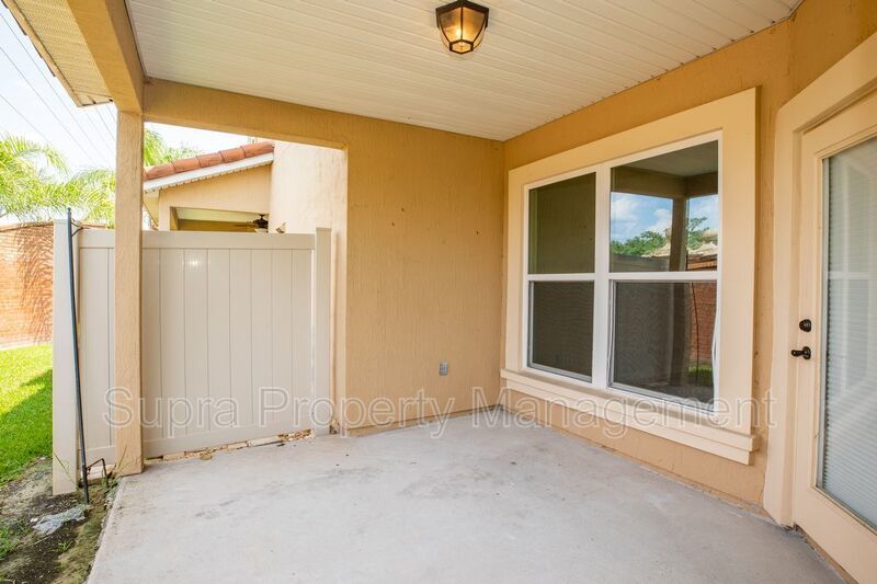 Hawk's Landing property image