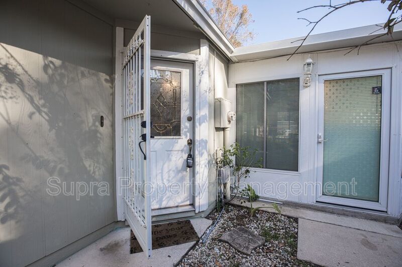 1456 Ellis Trace Drive West property image