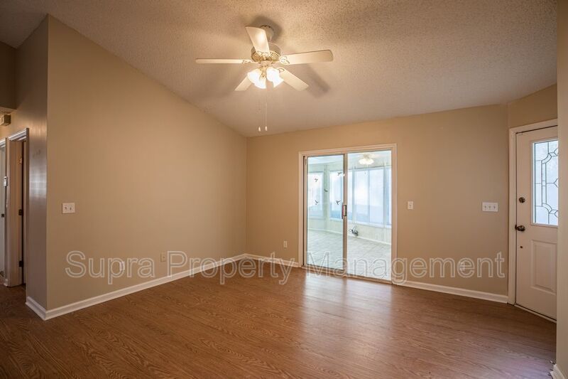 1456 Ellis Trace Drive West property image