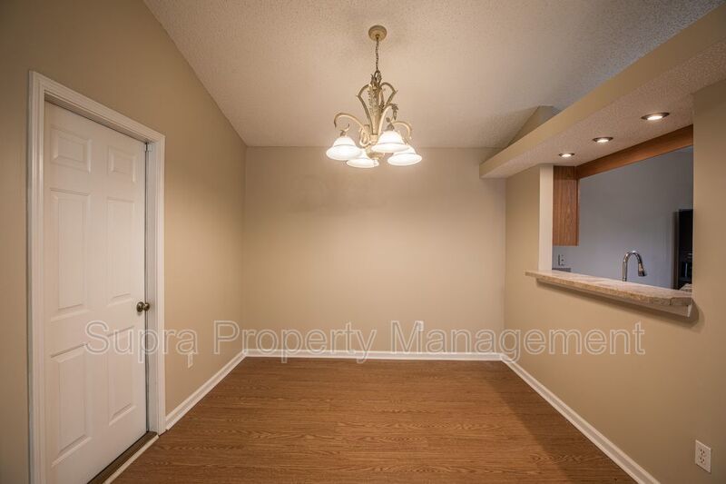 1456 Ellis Trace Drive West property image