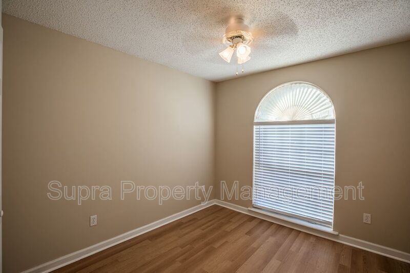 1456 Ellis Trace Drive West property image