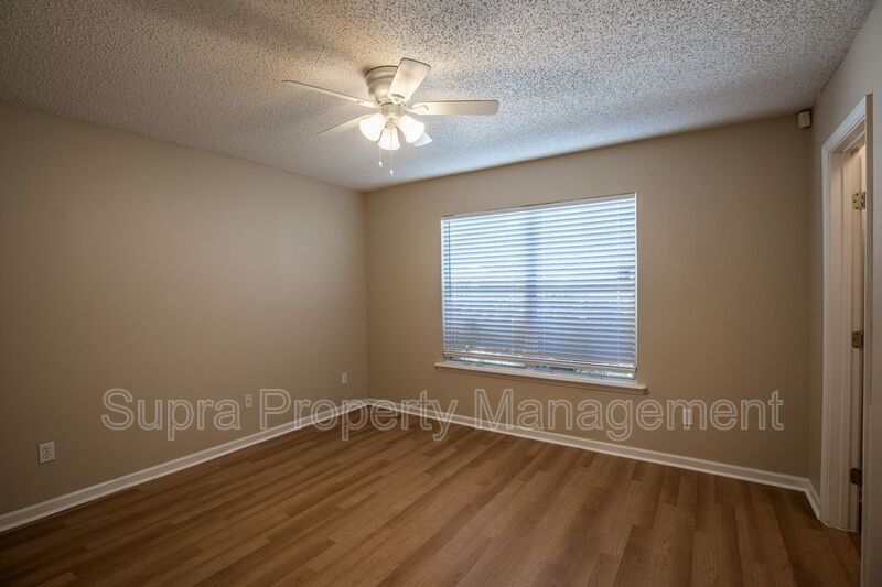 1456 Ellis Trace Drive West property image