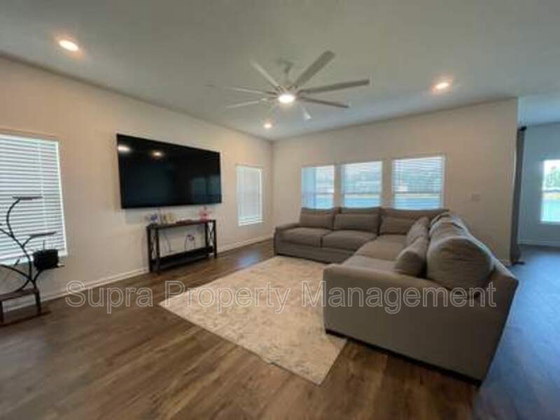 Cedar Creek property image