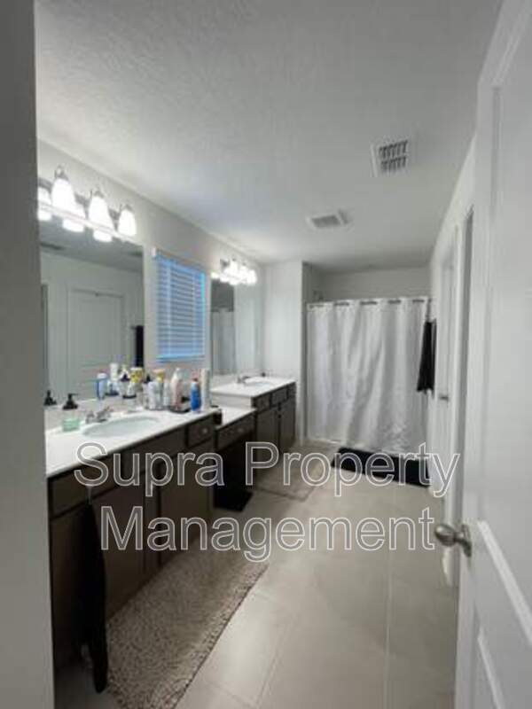 Cedar Creek property image