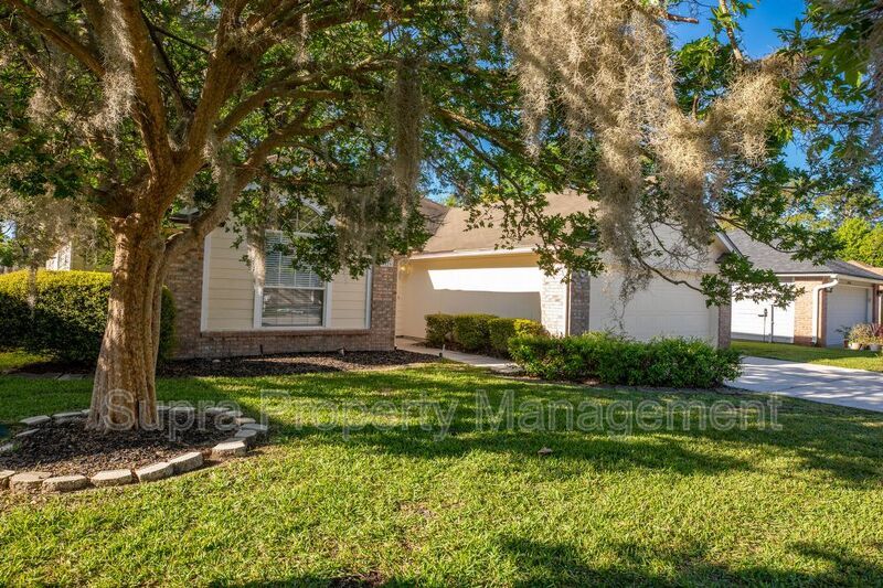 Mandarin Location property image
