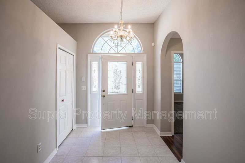 Mandarin Location property image