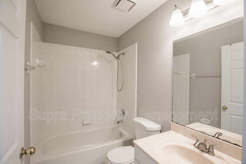 Mandarin Location property image