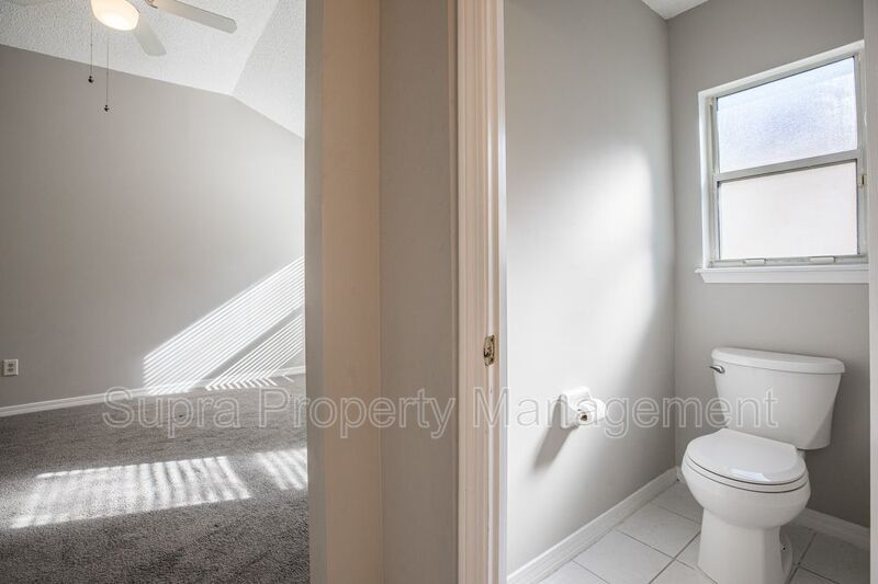 Mandarin Location property image