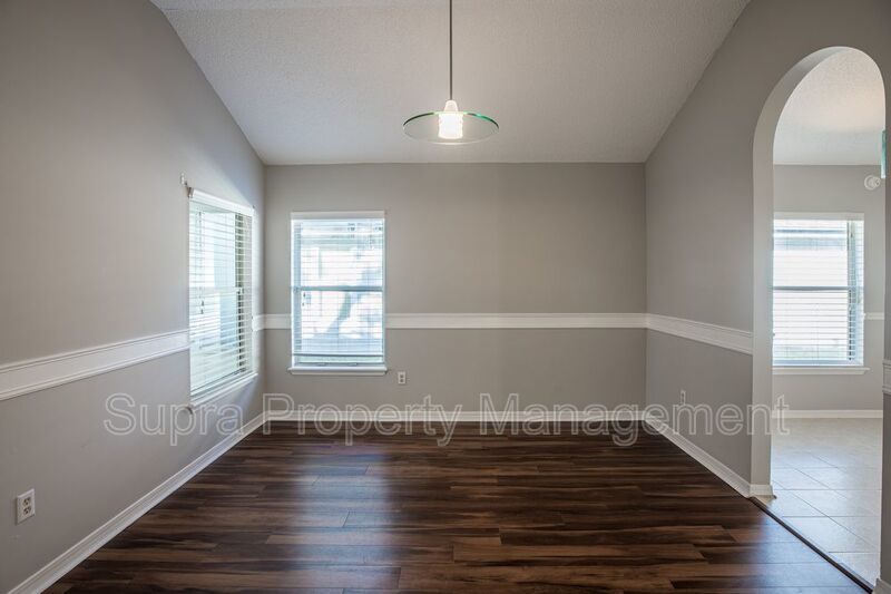 Mandarin Location property image