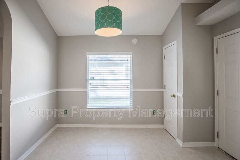 Mandarin Location property image