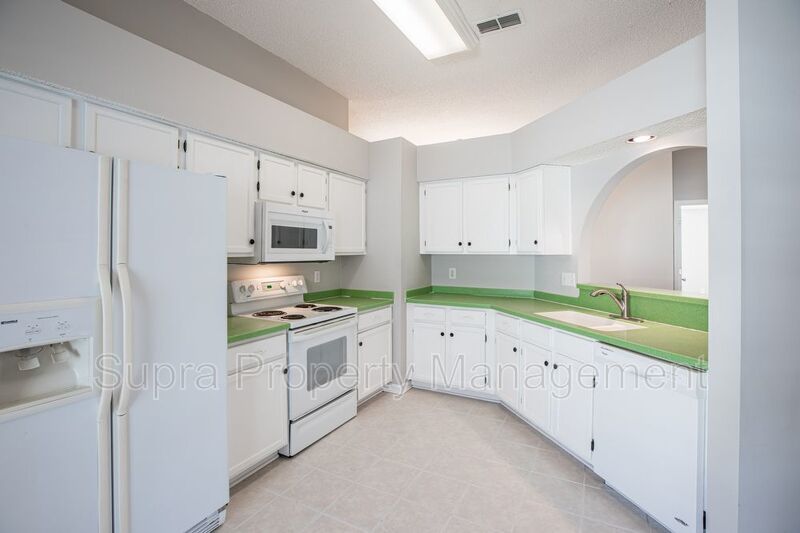 Mandarin Location property image