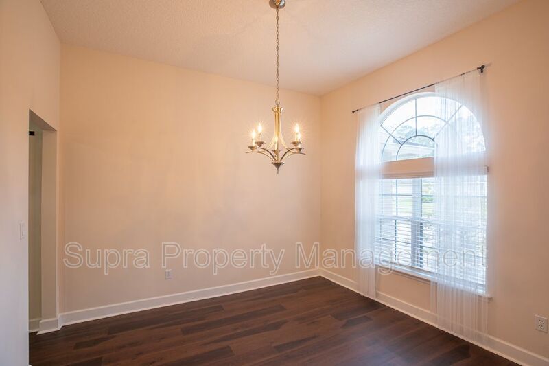 Crestwick South property image