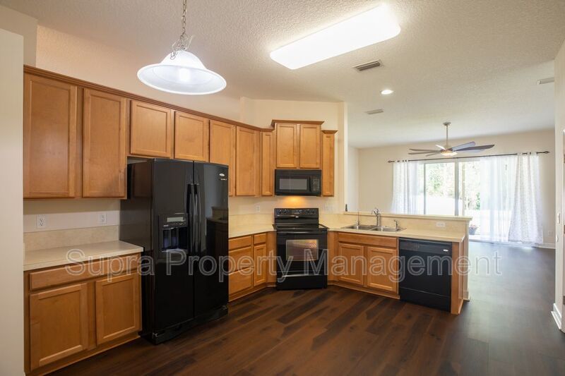 Crestwick South property image