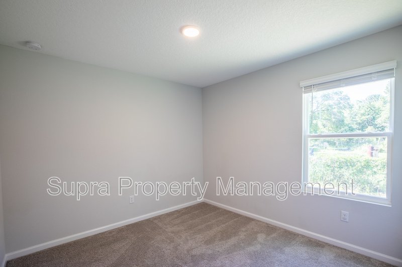 Close to River City Marketplace property image