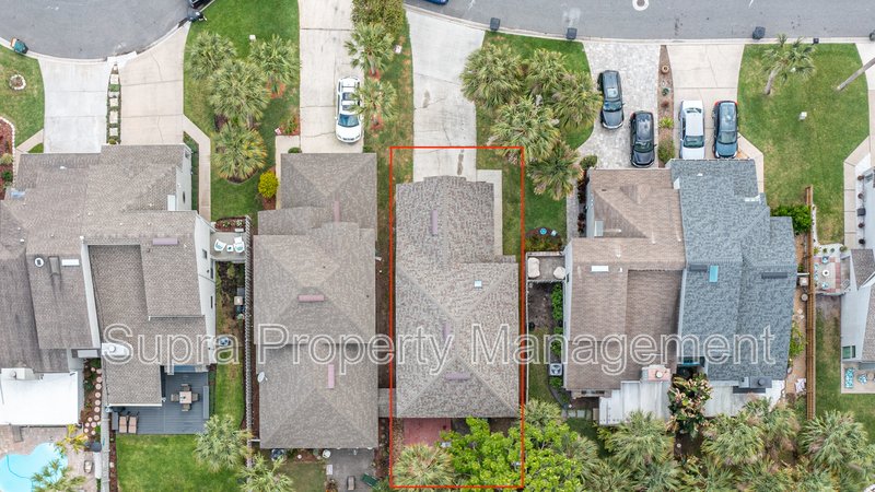 Less than a mile to the beach!! property image